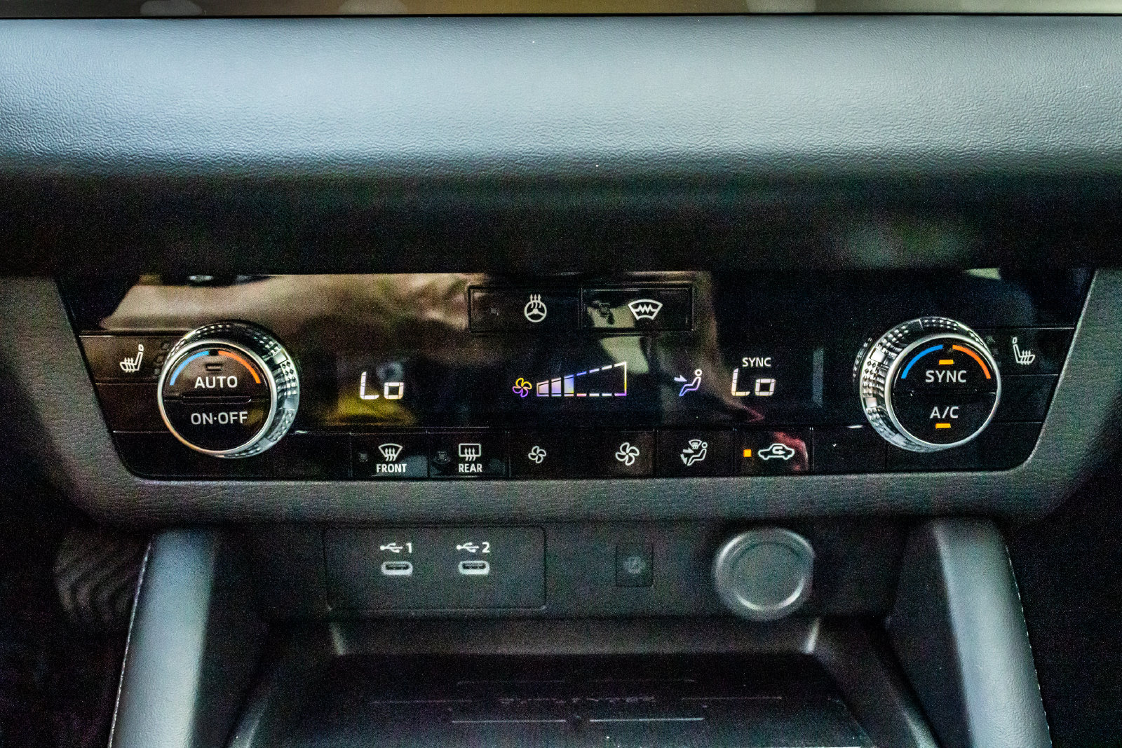 New 2026 Mitsubishi Outlander LE AWD/4WD image 20