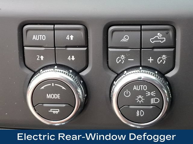 Used 2026 GMC Sierra 3500 Denali Ultimate AWD/4WD image 9