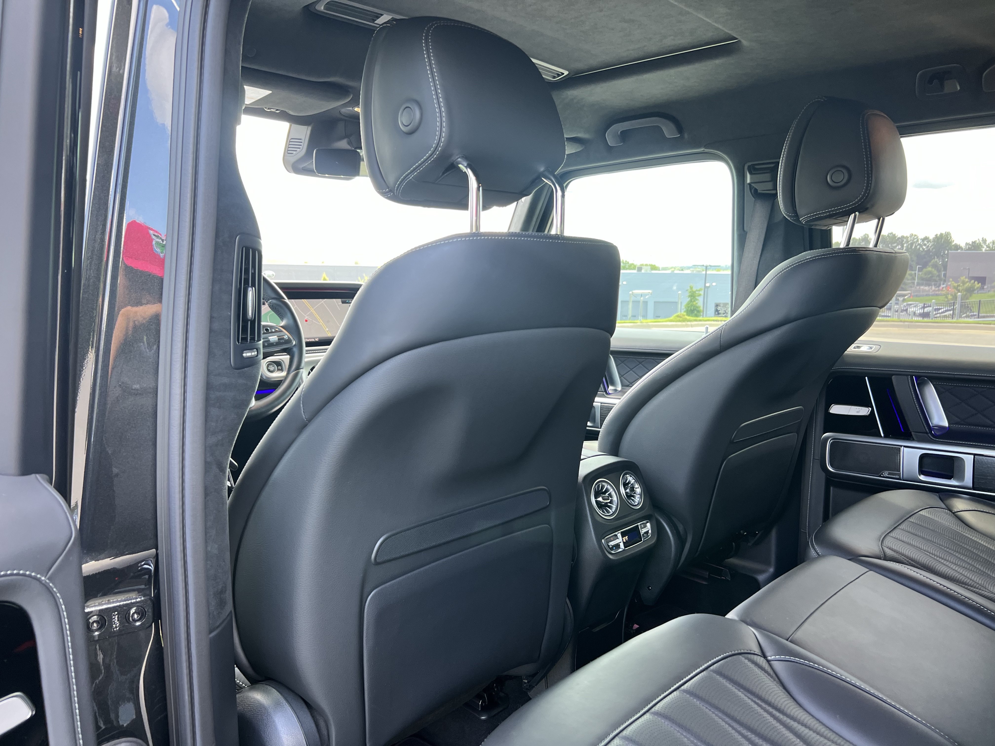 Used 2022 Mercedes-Benz G 550 image 35