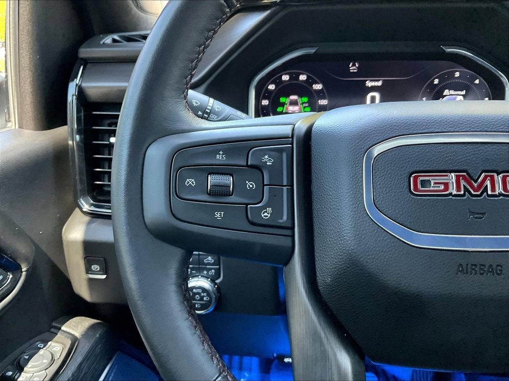 Used 2025 GMC Sierra 2500 AT4X w/ Snow Plow Prep/Camper Package AWD/4WD image 12