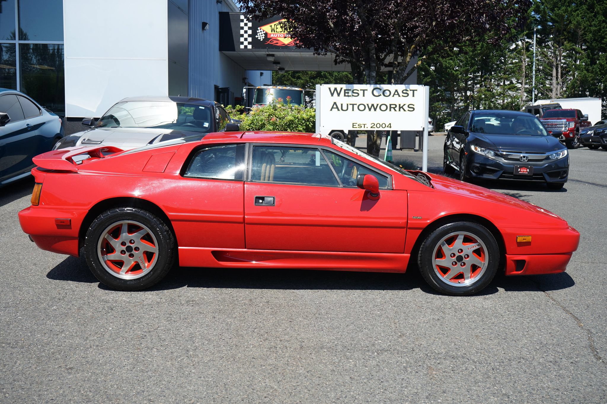 Used 1990 Lotus Esprit SE RWD image 6