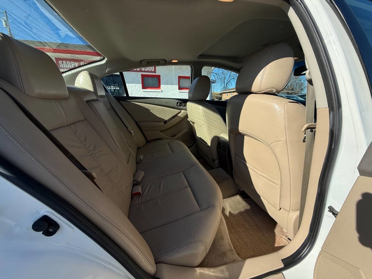 Used 2011 Nissan Altima 2.5 SL w/ 2.5SL Pkg image 16