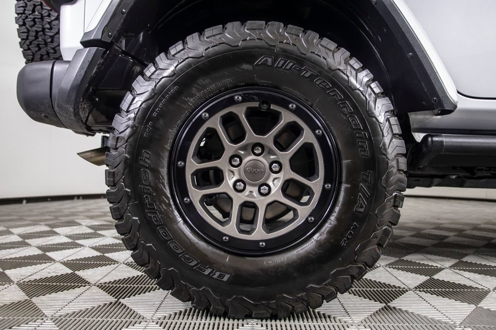 Used 2023 Jeep Wrangler Unlimited Rubicon 392 w/ Xtreme Recon 35" Tire Package AWD/4WD image 38