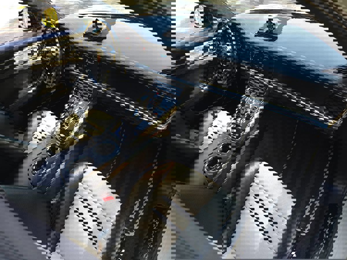 Used 2020 Porsche Panamera 4S image 32