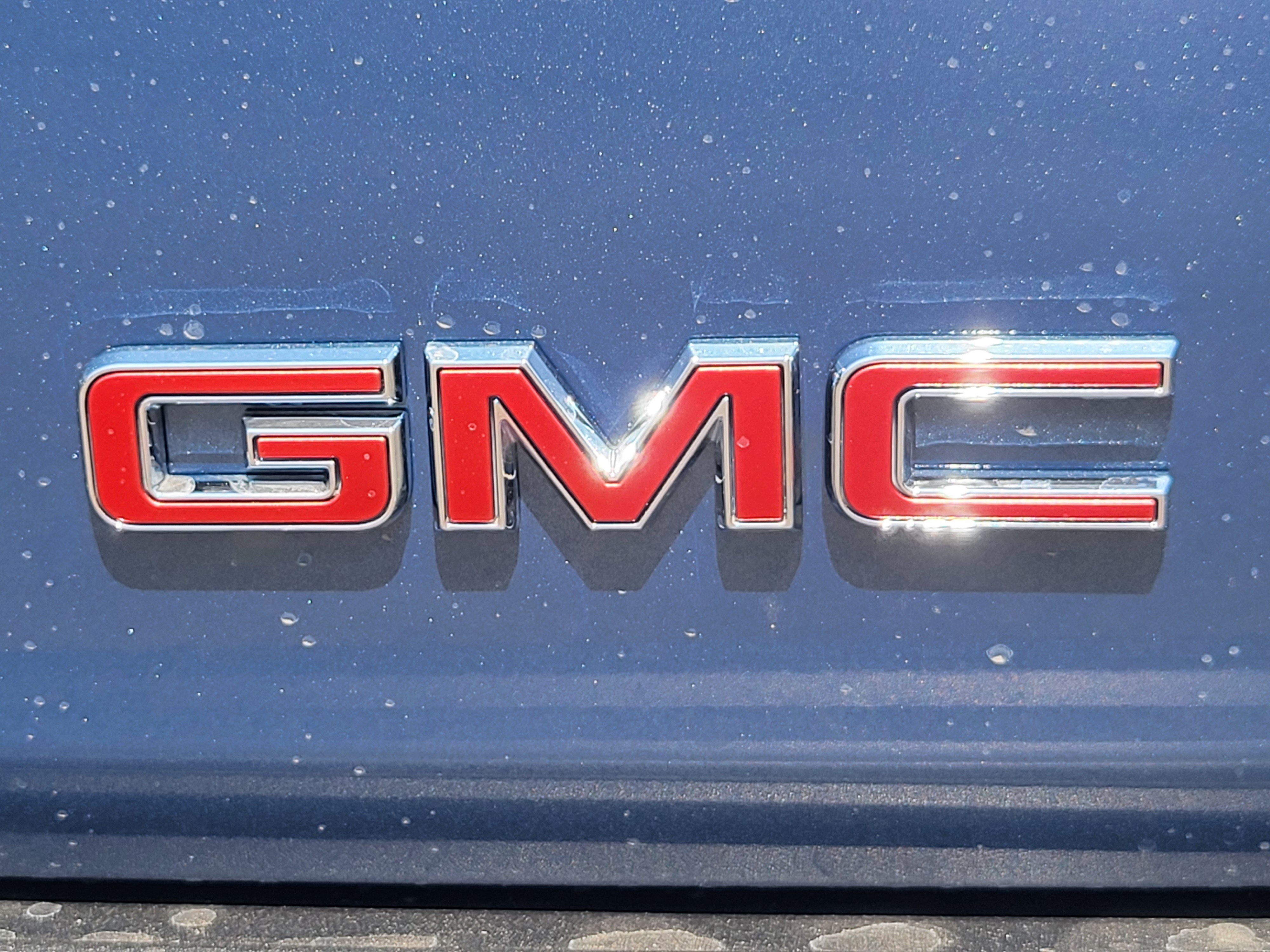 New 2026 GMC Yukon XL Denali w/ Advanced Technology Package AWD/4WD image 11