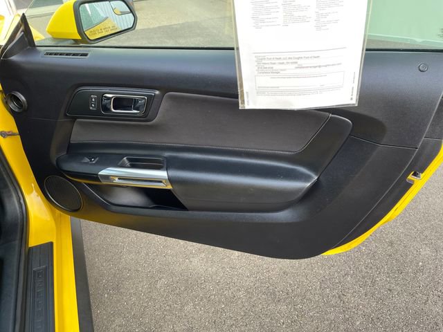 Used 2015 Ford Mustang Convertible w/ Equipment Group 051A RWD image 33