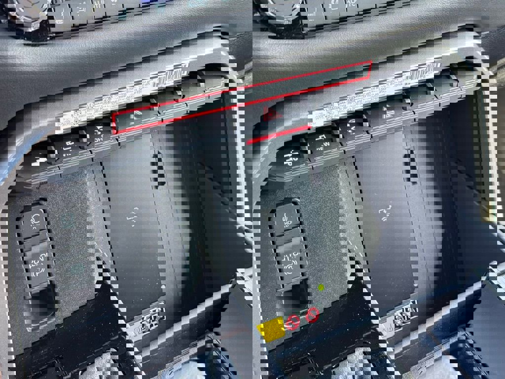 Used 2026 Toyota Sequoia Platinum image 29