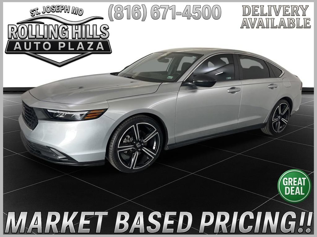 Used 2024 Honda Accord Sport image 1