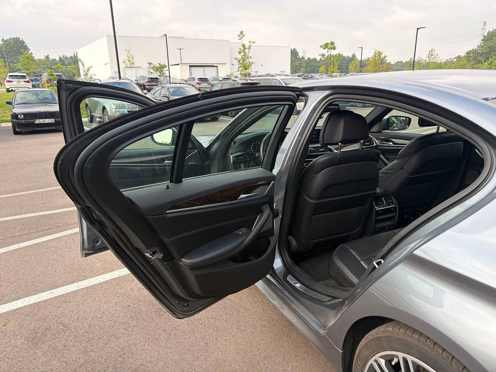 Used 2017 BMW 530i xDrive AWD/4WD image 23