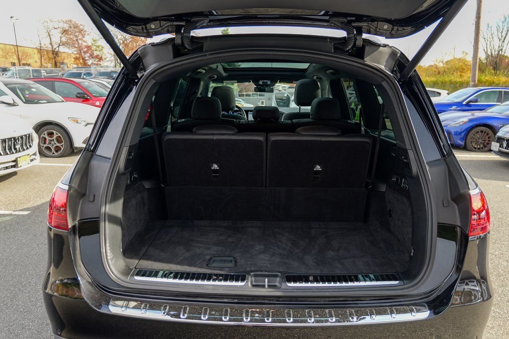 Used 2025 Mercedes-Benz GLS 450 4MATIC image 60