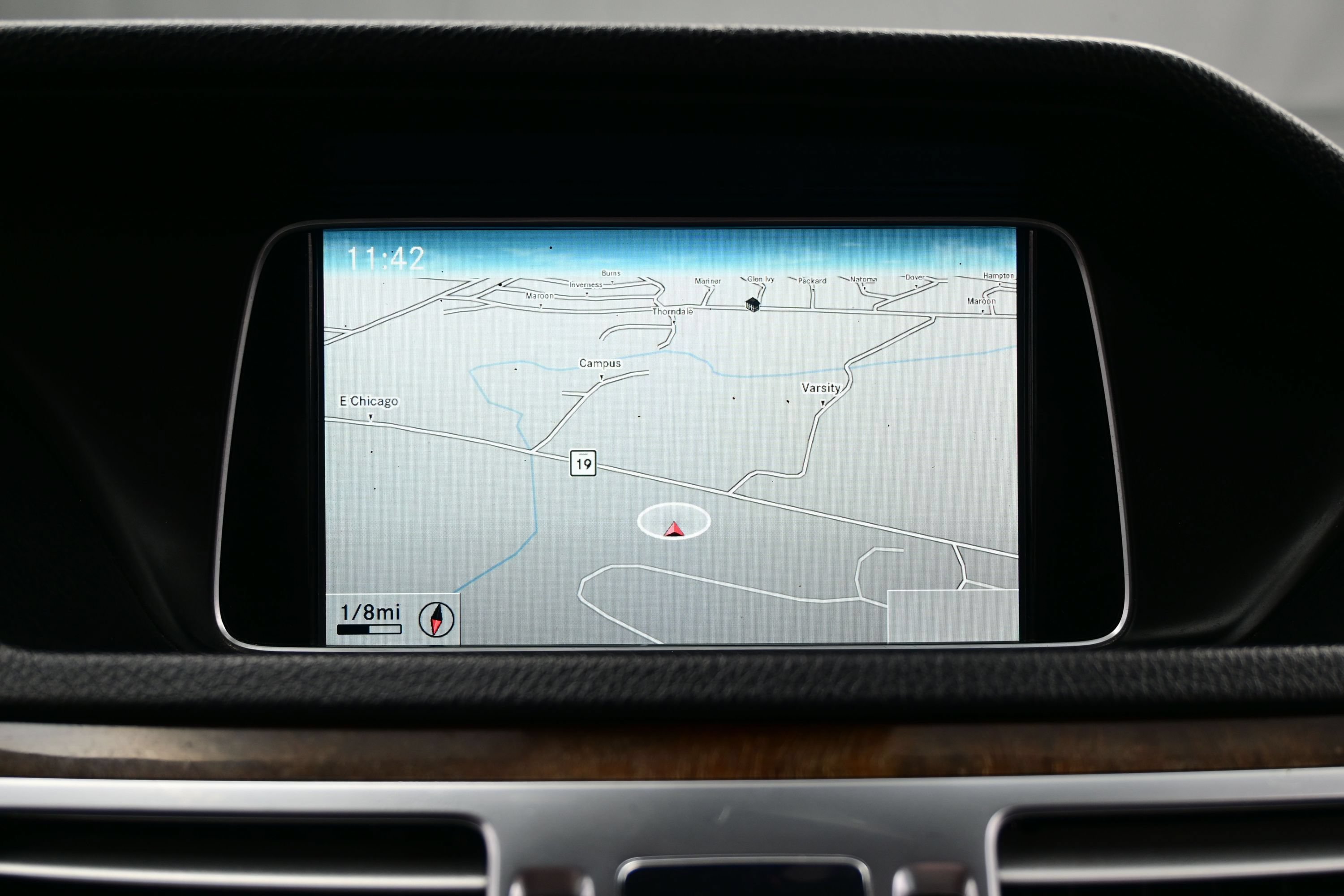 Used 2015 Mercedes-Benz E 350 4MATIC Sedan image 18