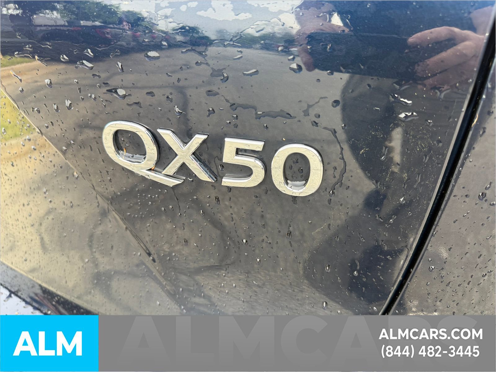 Used 2019 INFINITI QX50 Essential w/ Sensory Package image 6