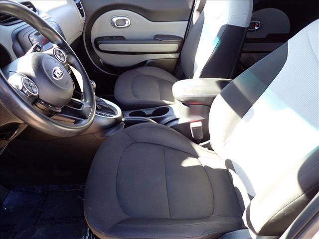 Used 2016 Kia Soul image 9