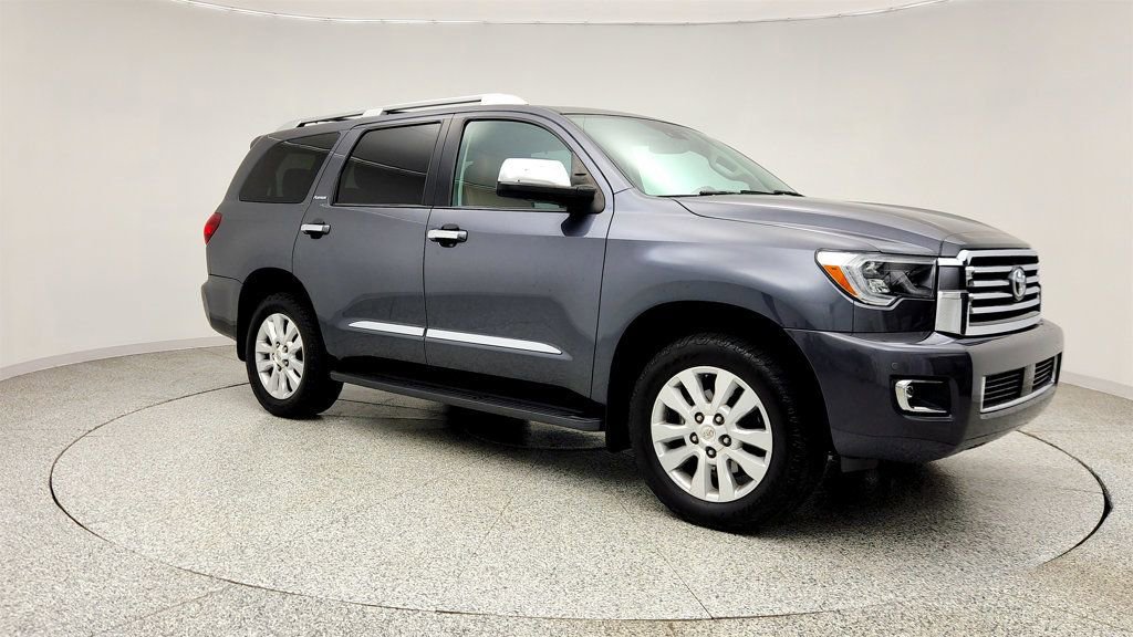 Used 2020 Toyota Sequoia Platinum RWD image 3
