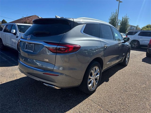 Used 2021 Buick Enclave Avenir w/ Avenir Technology Package image 6