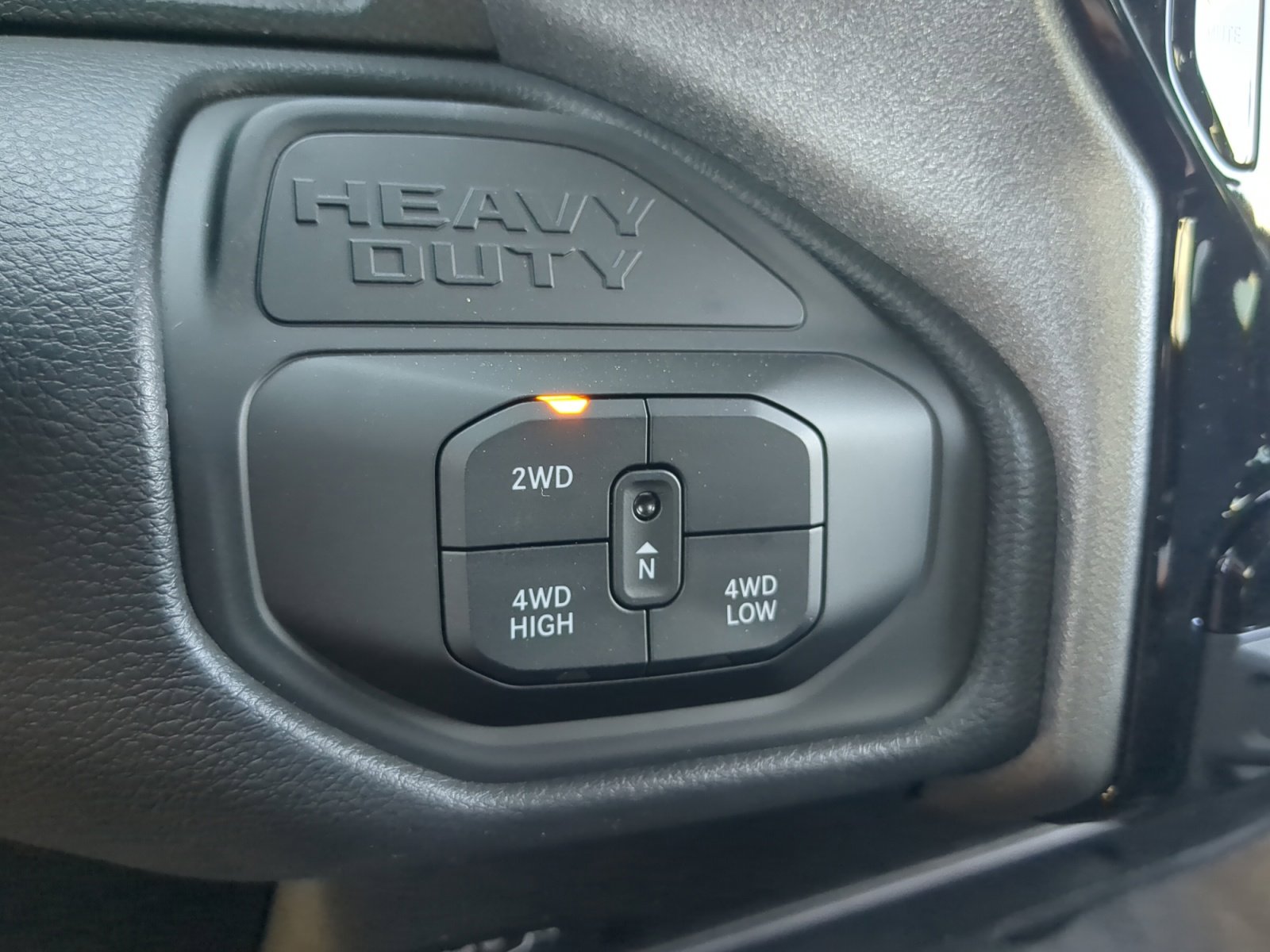 New 2025 RAM 2500 Tradesman image 31