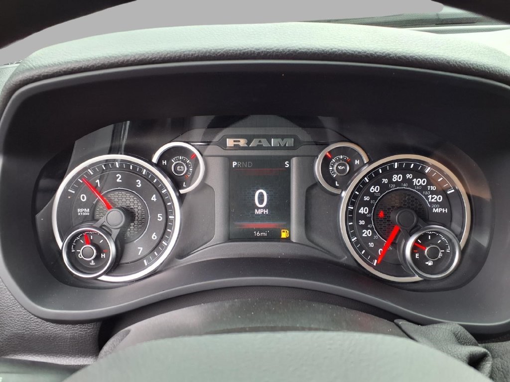 New 2027 RAM 2500 Tradesman AWD/4WD image 15