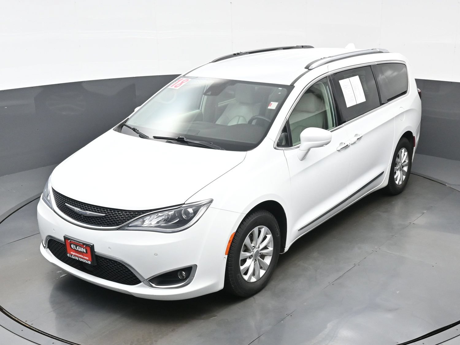 Used 2018 Chrysler Pacifica Touring-L Plus w/ Advanced Safetytec Group FWD image 38