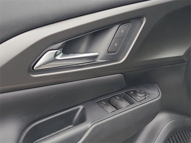 New 2026 Chevrolet Equinox EV LT image 19