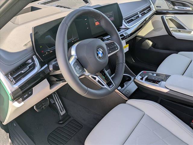 Used 2026 BMW X1 xDrive28i w/ Technology Package AWD/4WD image 3