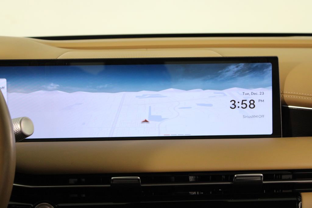 Used 2025 Genesis G80 2.5T image 6