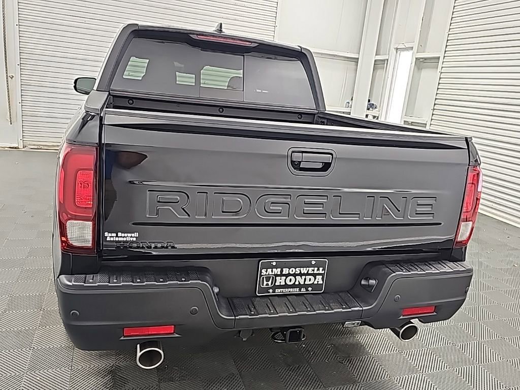 New 2026 Honda Ridgeline Black Edition image 7