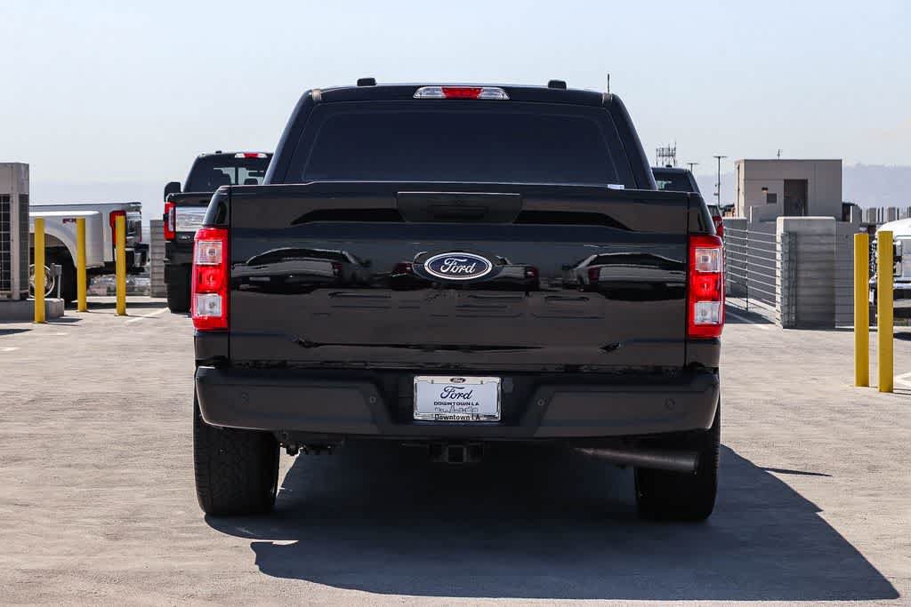 Used 2023 Ford F150 XL w/ Trailer Tow Package RWD image 5