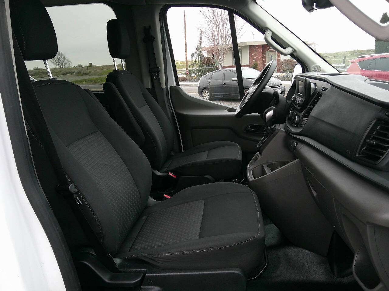 Used 2021 Ford Transit 350 XLT image 14