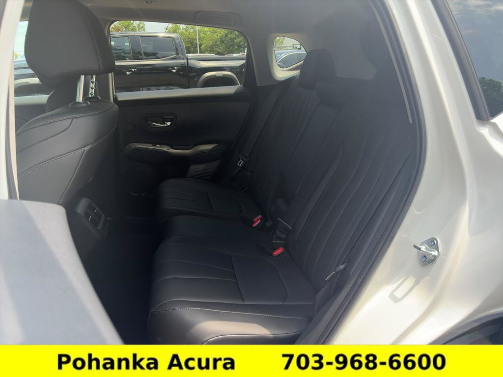 Certified 2025 Acura ADX AWD image 25