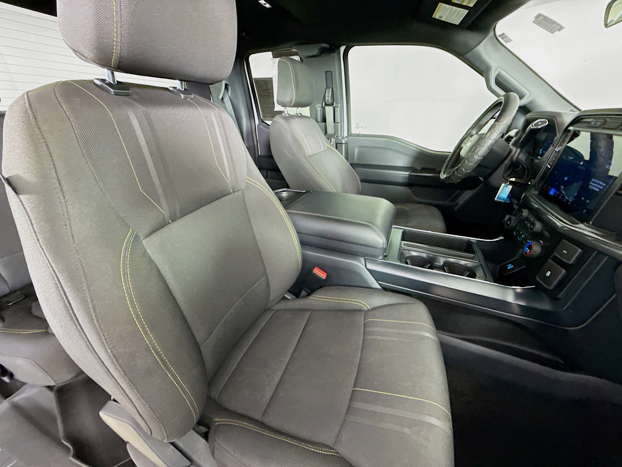 Used 2024 Ford F150 STX image 34