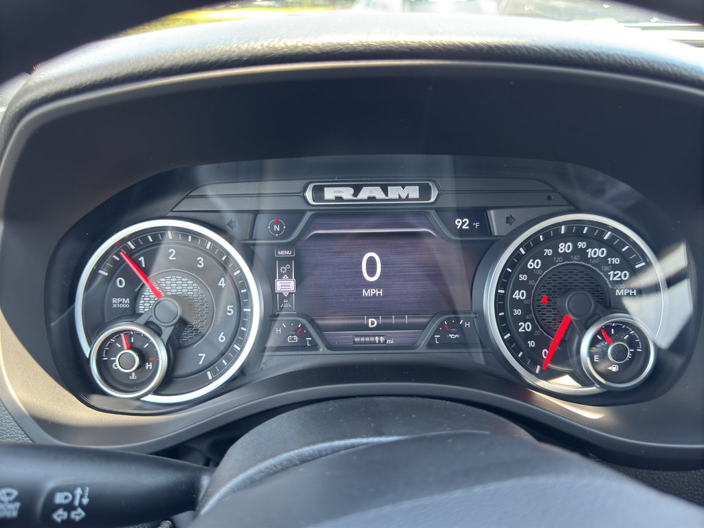 New 2026 RAM 1500 Express AWD/4WD image 33