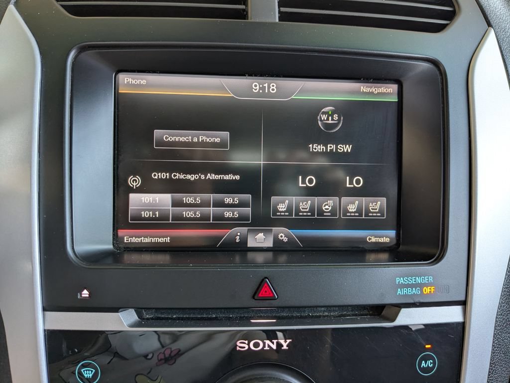 Used 2015 Ford Explorer Limited w/ Equipment Group 302A AWD/4WD image 7