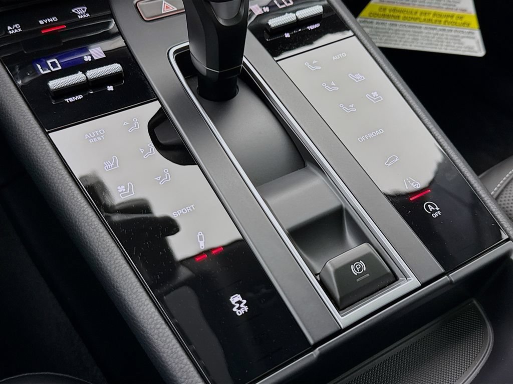 New 2026 Porsche Macan S AWD/4WD image 22