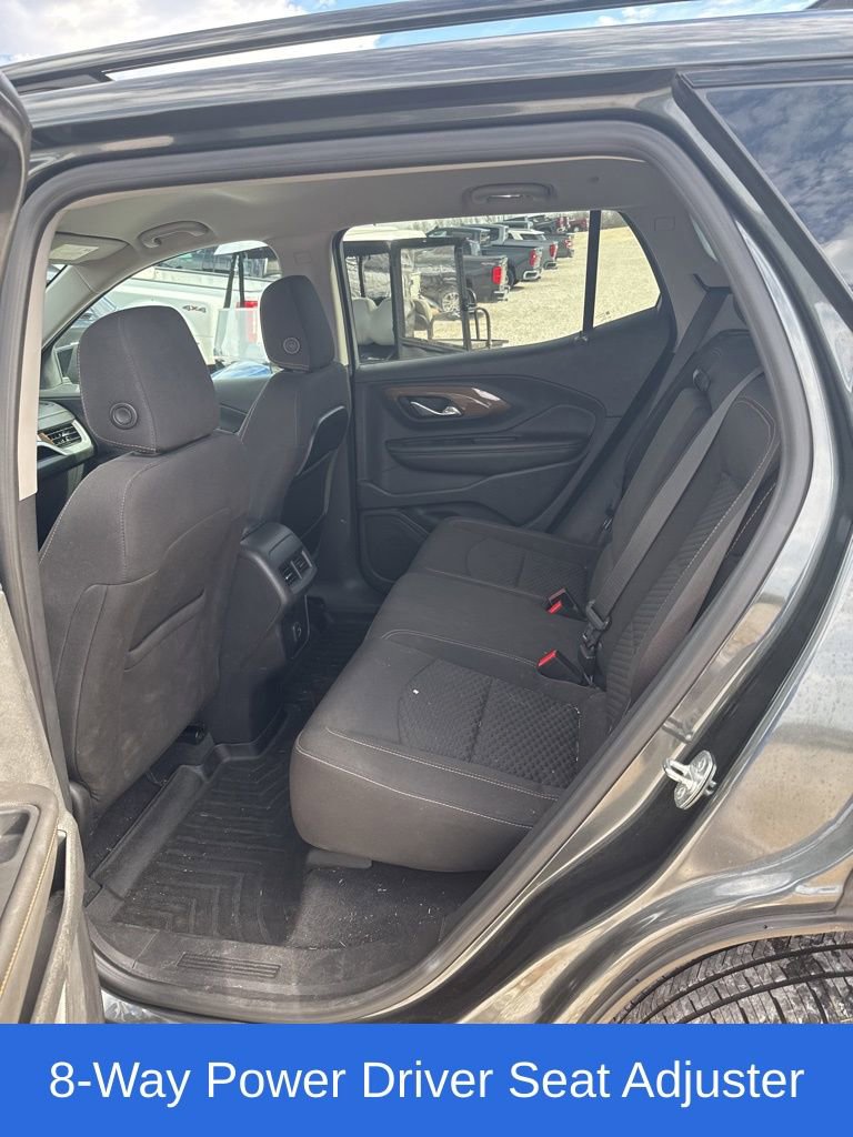Used 2020 GMC Terrain SLE w/ Driver Convenience Package image 9