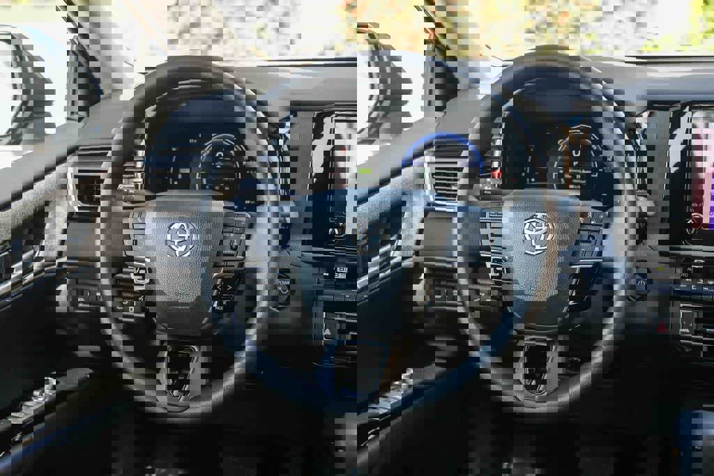 New 2026 Toyota Camry LE FWD image 12