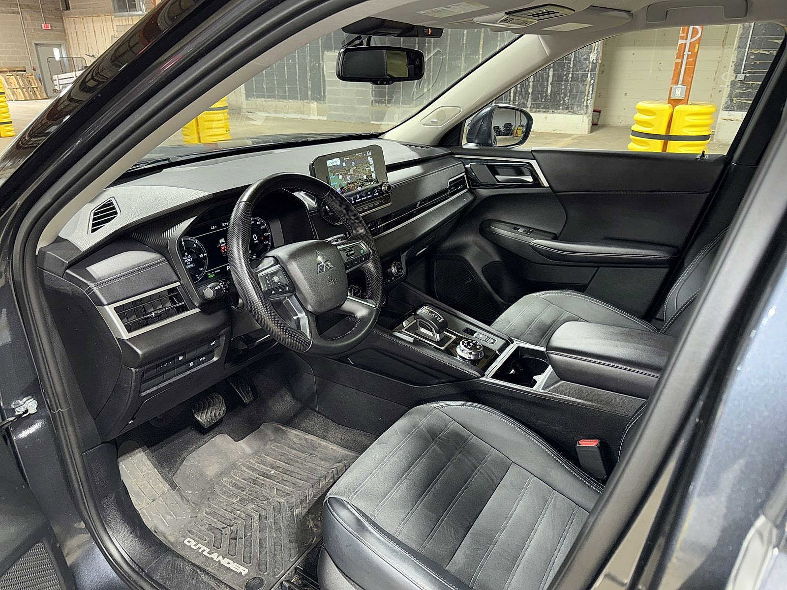 Used 2024 Mitsubishi Outlander Ralliart image 31