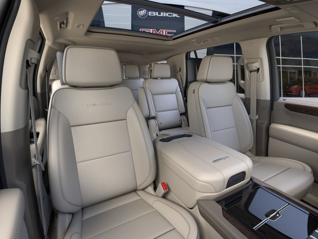 New 2026 GMC Yukon Denali w/ Denali Reserve Package AWD/4WD image 16