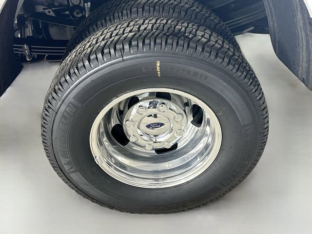 New 2026 Ford F350 Platinum image 32