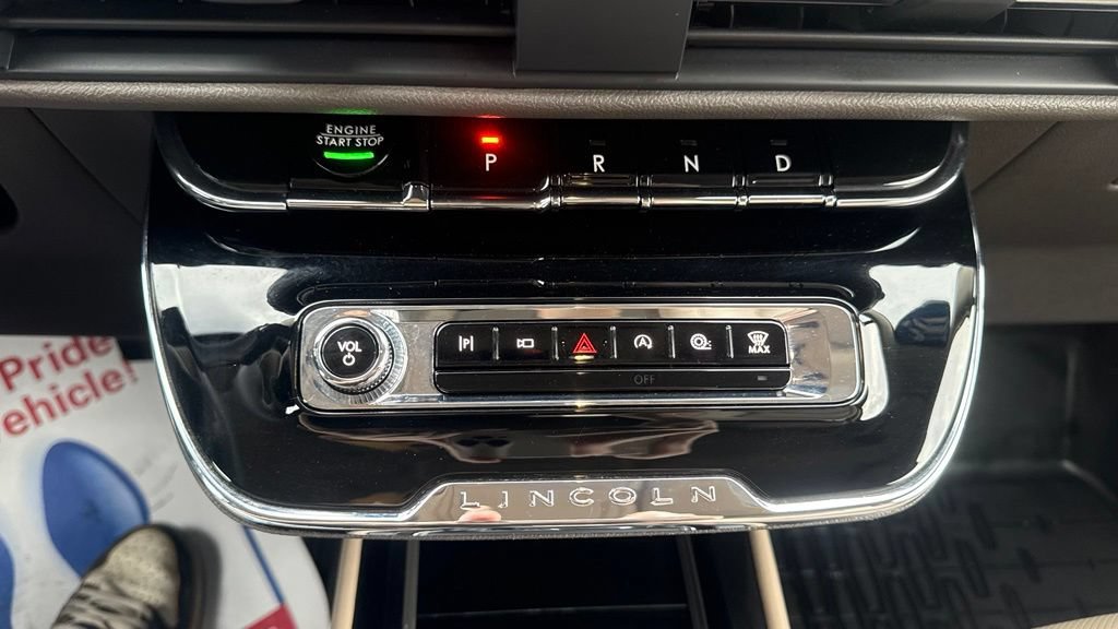 Used 2023 Lincoln Corsair AWD w/ Equipment Group 101A image 26
