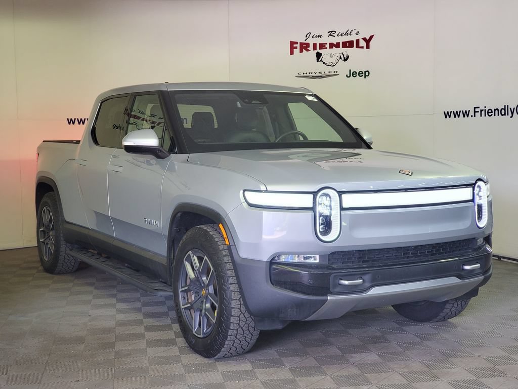 Used 2024 Rivian R1T Adventure Dual AWD/4WD image 2