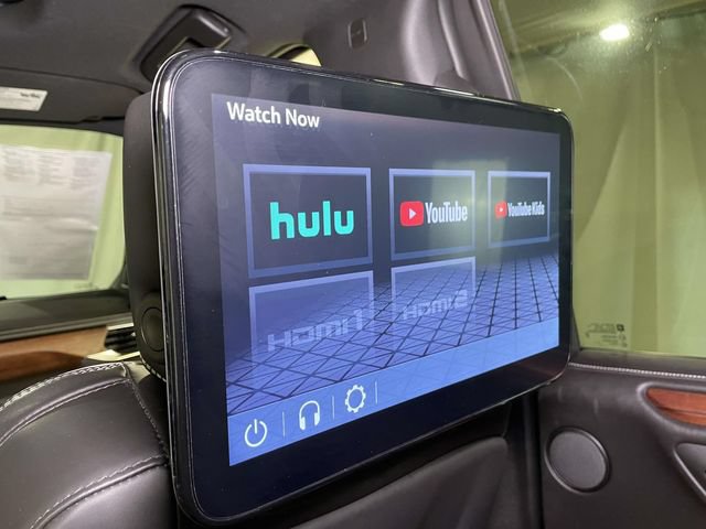 Used 2023 GMC Yukon Denali Ultimate AWD/4WD image 26