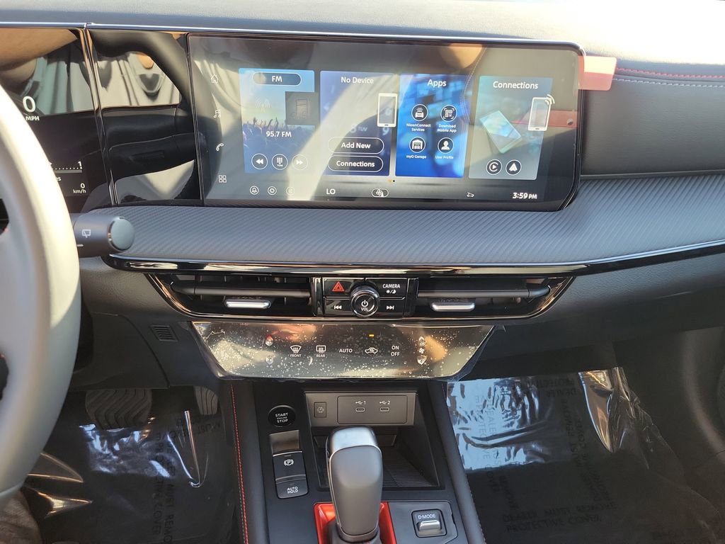 New 2026 Nissan Kicks SR w/ Illumination Package image 9