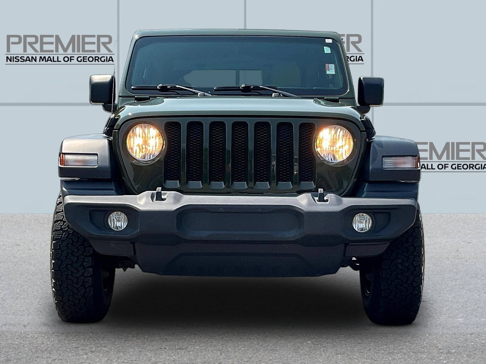 Used 2020 Jeep Wrangler Sport AWD/4WD image 2