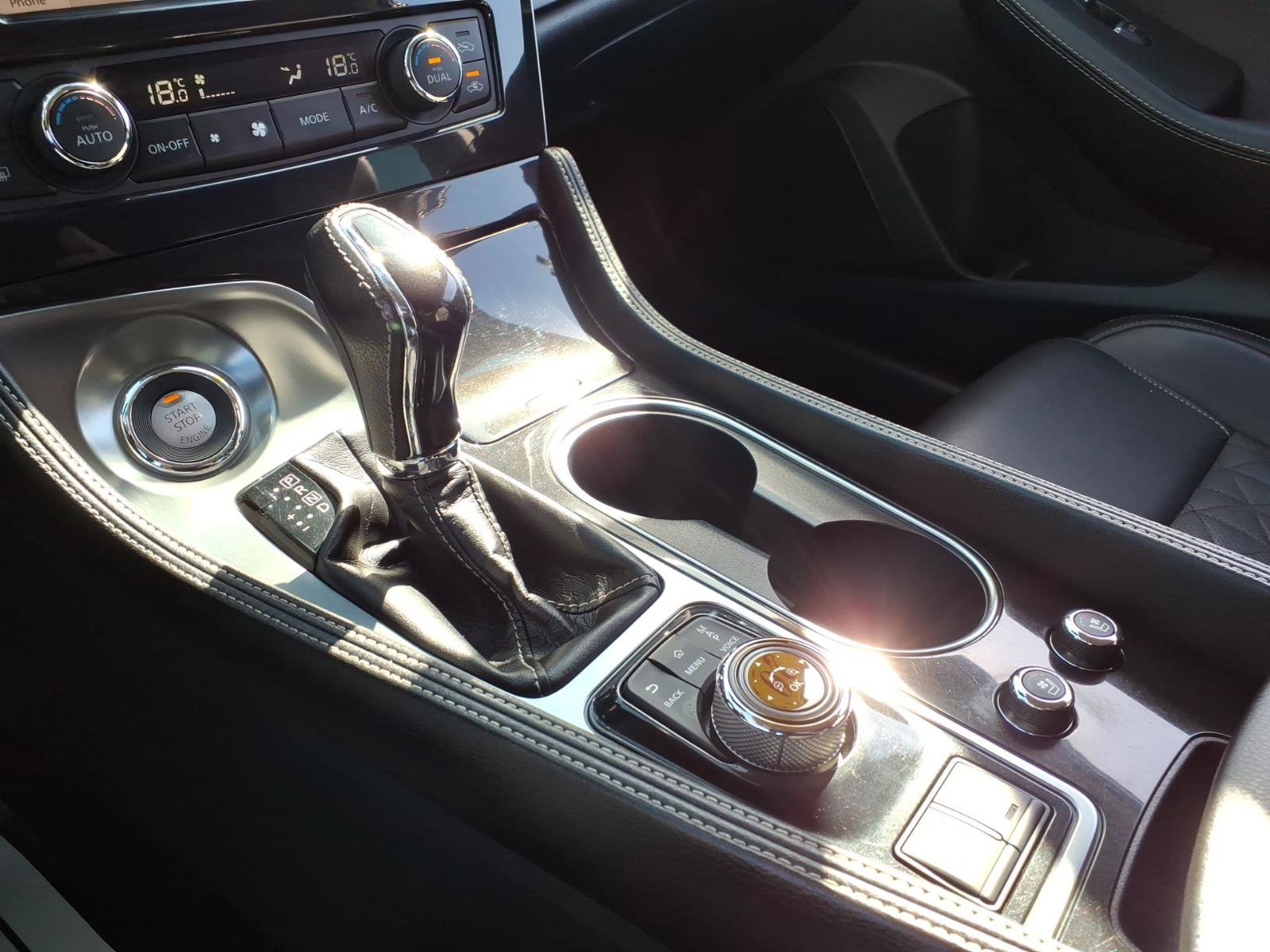 Used 2020 Nissan Maxima Platinum FWD image 21