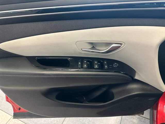 Used 2023 Hyundai Tucson Limited AWD/4WD image 19