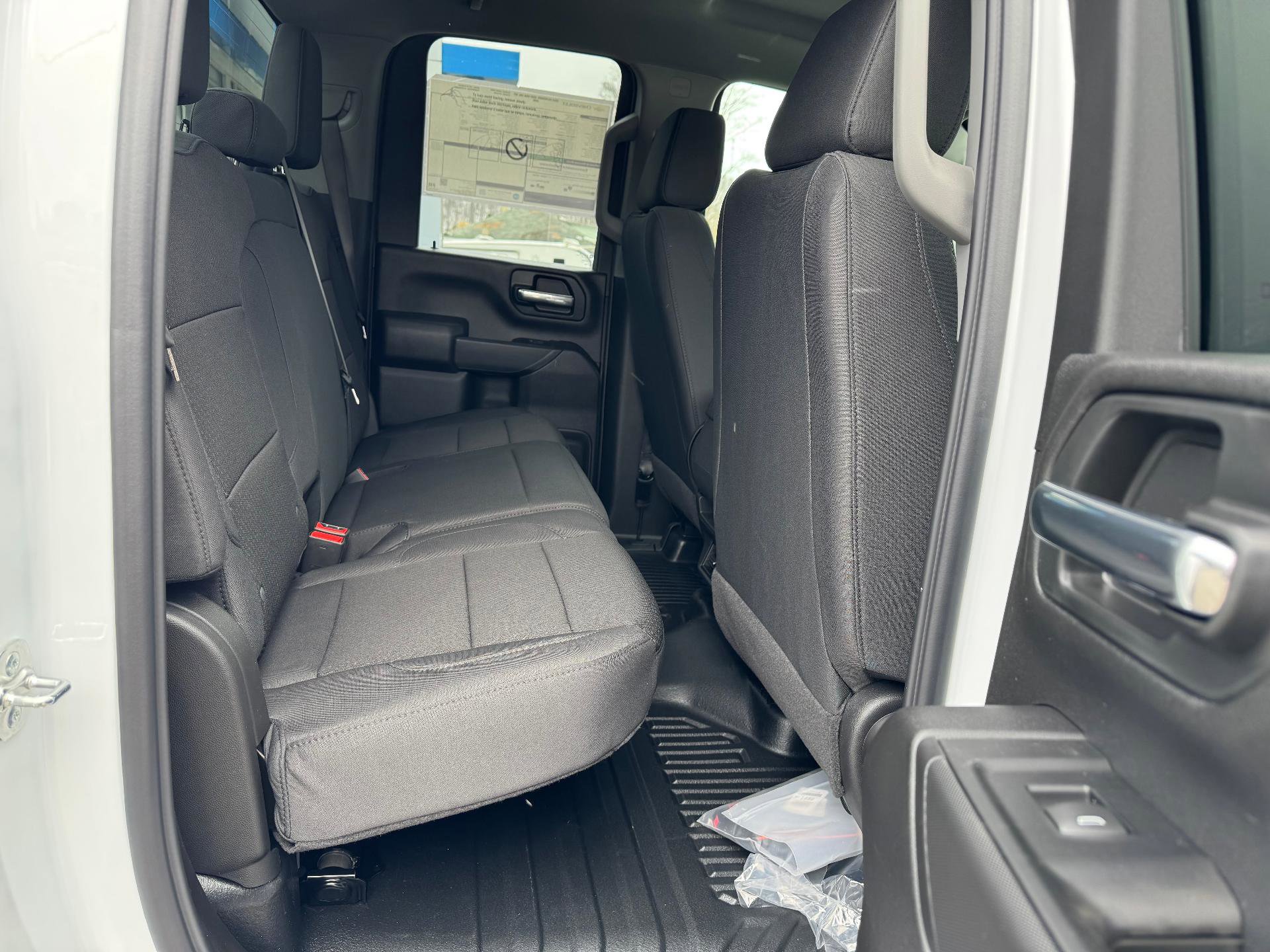 New 2026 Chevrolet Silverado 3500 W/T image 40