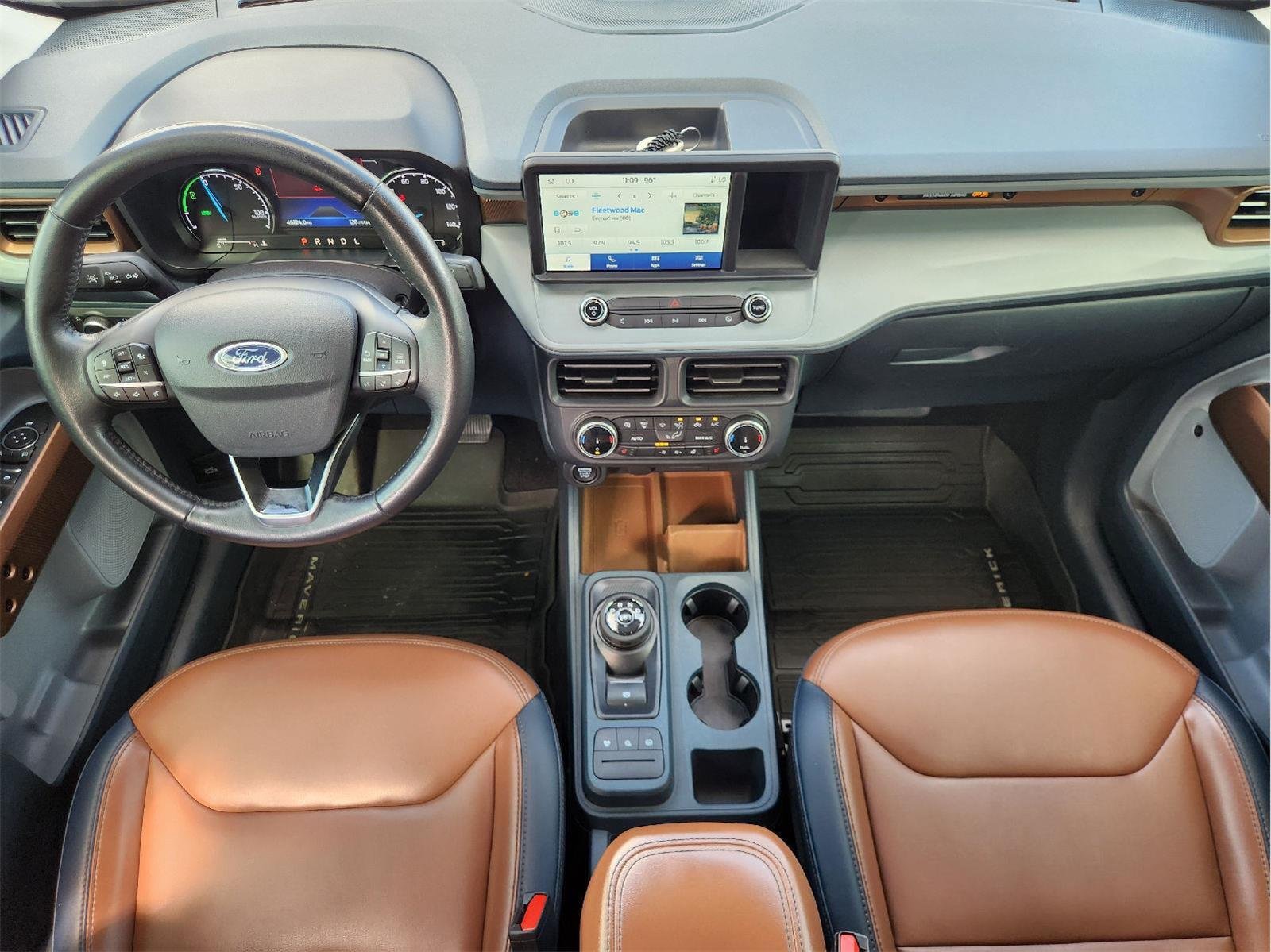 Used 2022 Ford Maverick Lariat w/ Lariat Luxury Package FWD image 26