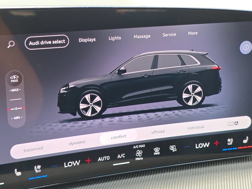 New 2026 Audi SQ5 Prestige AWD/4WD image 15