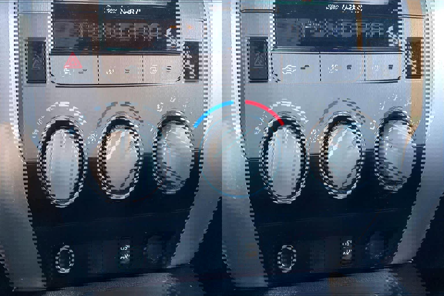 Used 2019 Toyota Tundra SR5 image 32