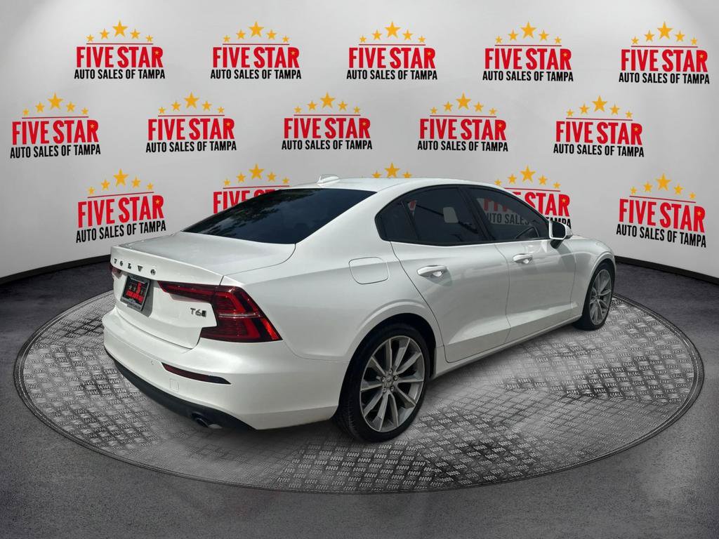 Used 2020 Volvo S60 T6 Momentum AWD/4WD image 7